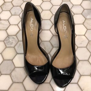Aldo peep toe pump